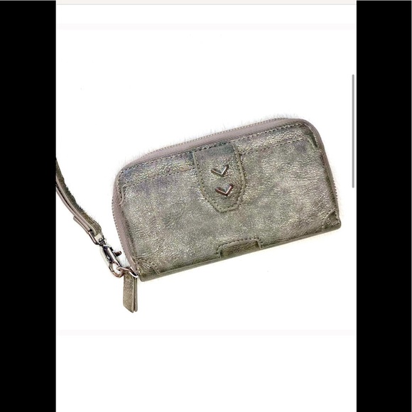 Maddison tech wallet wristlet. Stella & Dot. New - Picture 7 of 10